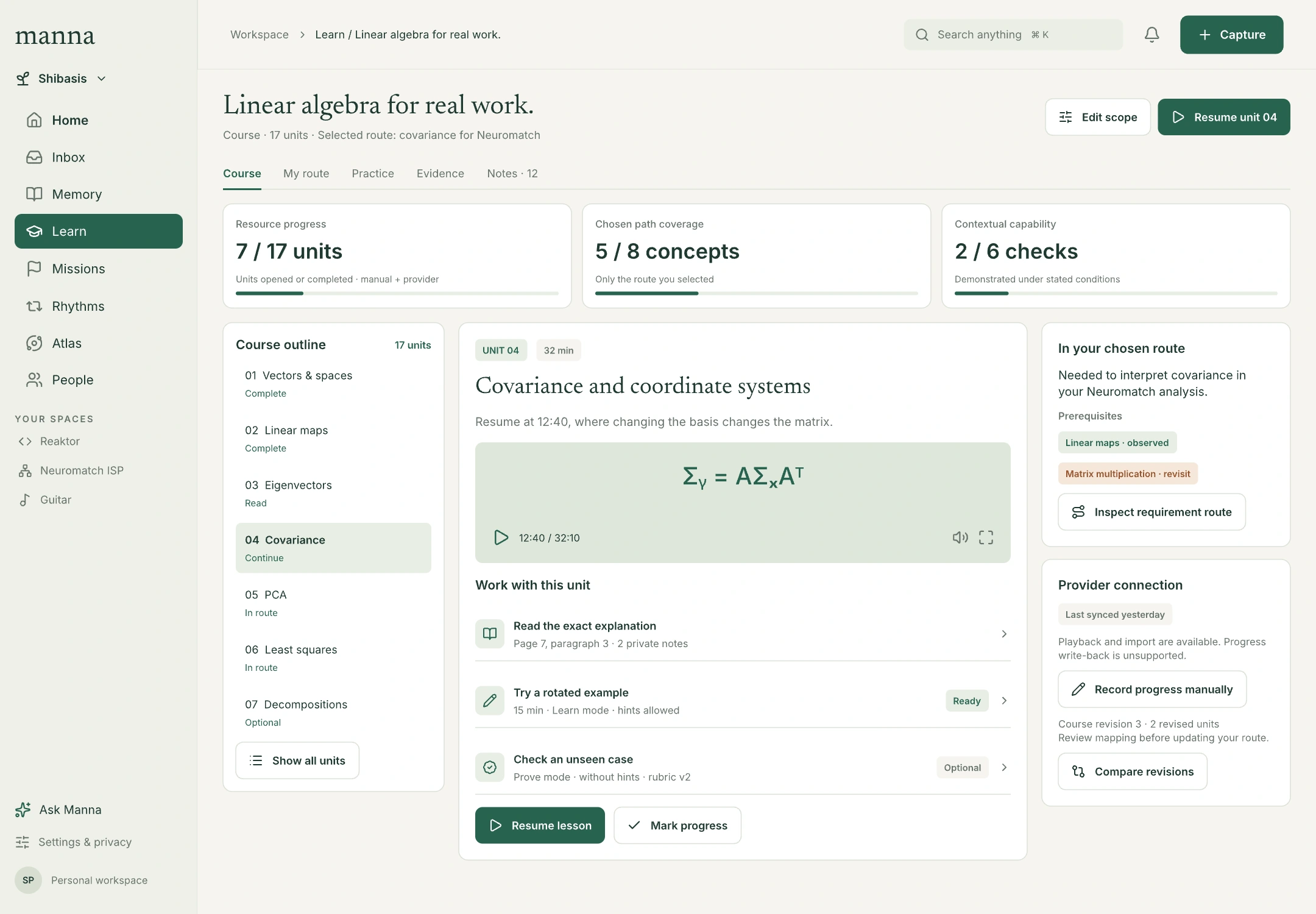 Course workbench with outline, current lesson, separate progress measures and requirements.